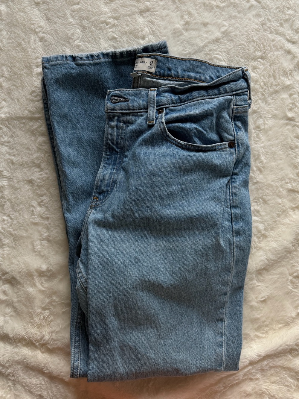 Abercrombie & Fitch Baggie Midrise Curve Love Jeans